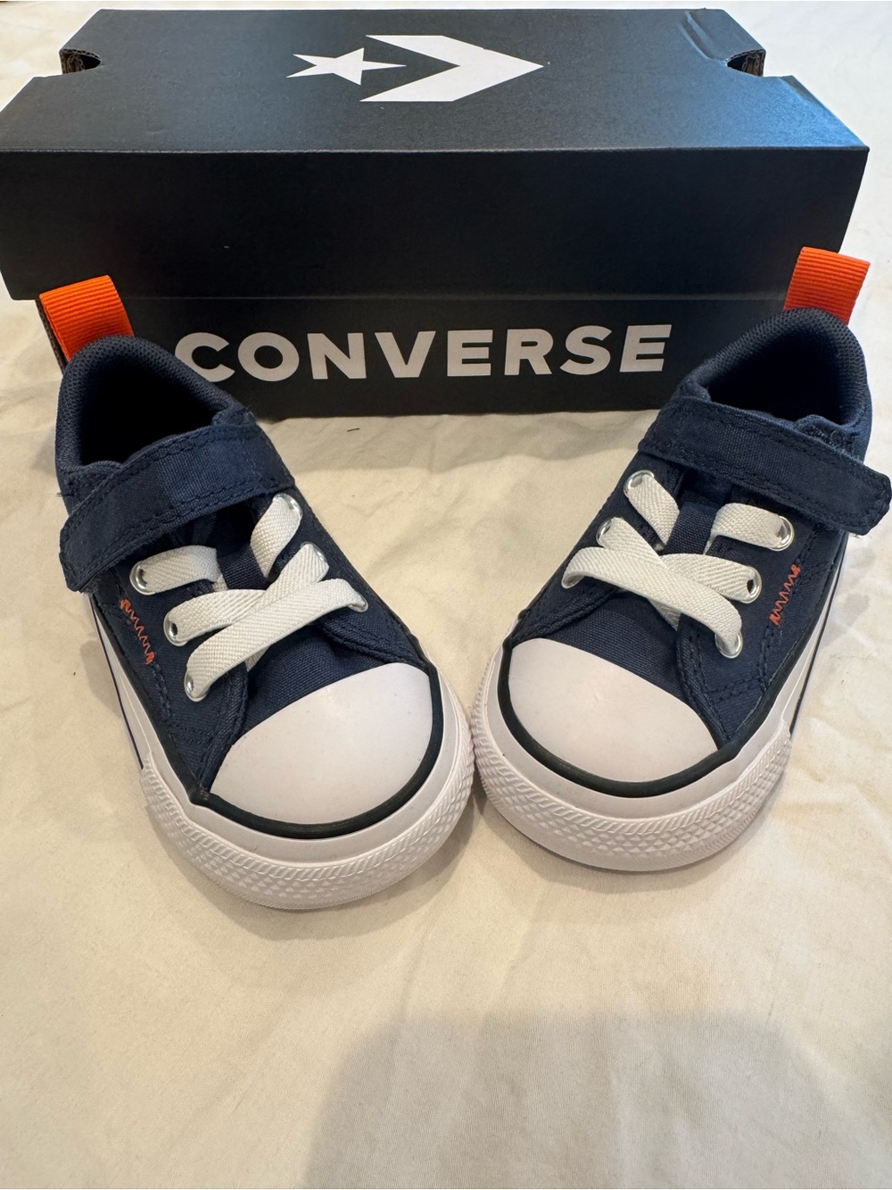 Converse Kids Navy Canvas Sneakers - infant size 6